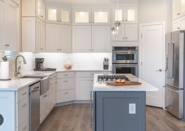 The Geometry of Renewal: Giving Old Cabinets New Architectural Presence